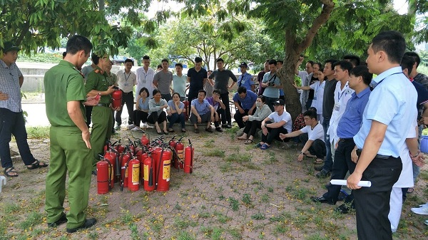 Tập huấn công tác phòng cháy, chữa cháy năm 2018 tại Bệnh viện đa khoa tỉnh Hải Dương
